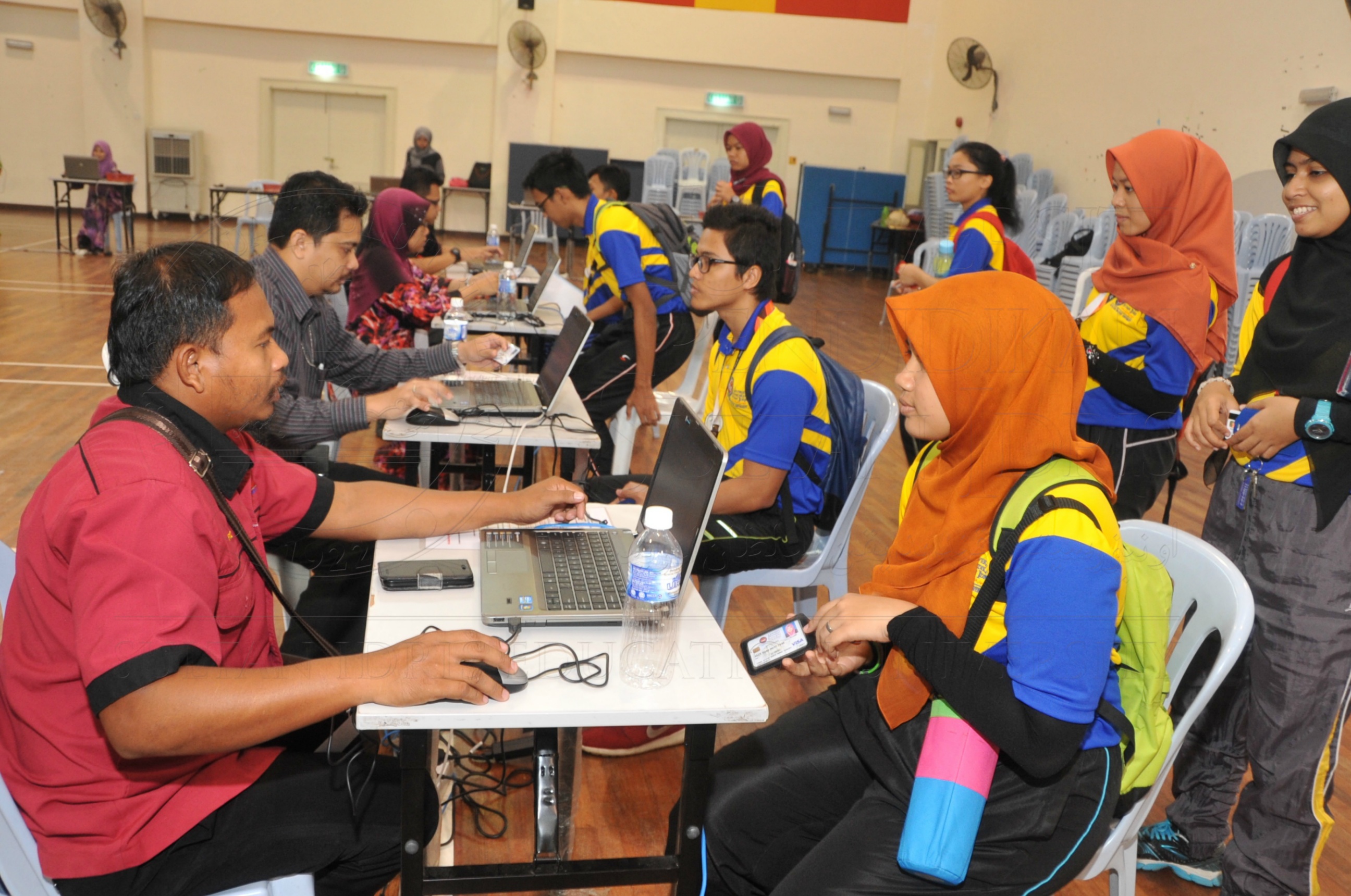 PRO15 143 PILIHANRAYA HAS 5737